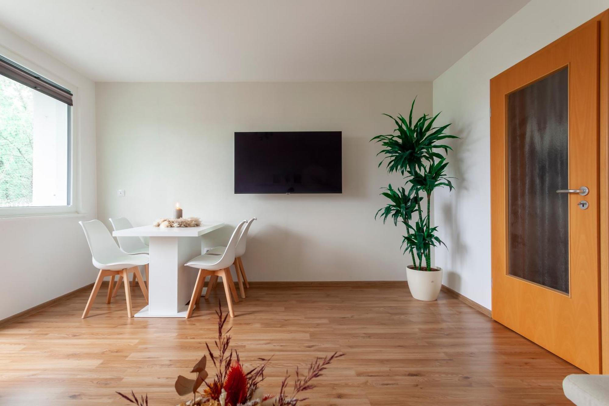 Exclusive 2-Room-City-Apartment - Contactless Check-In ハノーファー エクステリア 写真