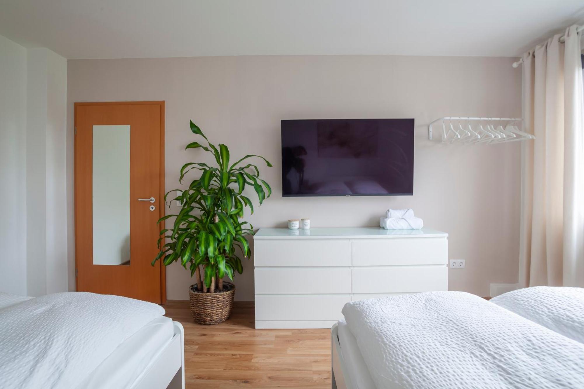 Exclusive 2-Room-City-Apartment - Contactless Check-In ハノーファー エクステリア 写真
